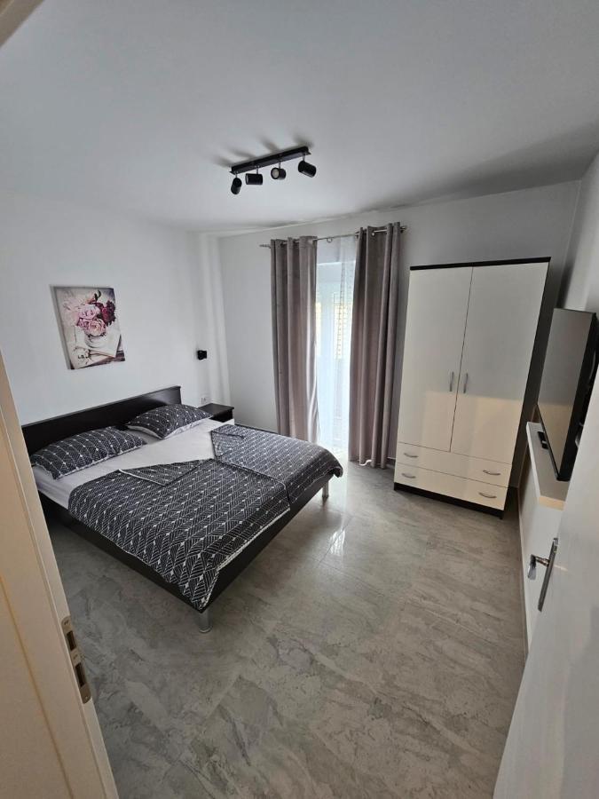 Apartments Miriam Srima فوديس المظهر الخارجي الصورة