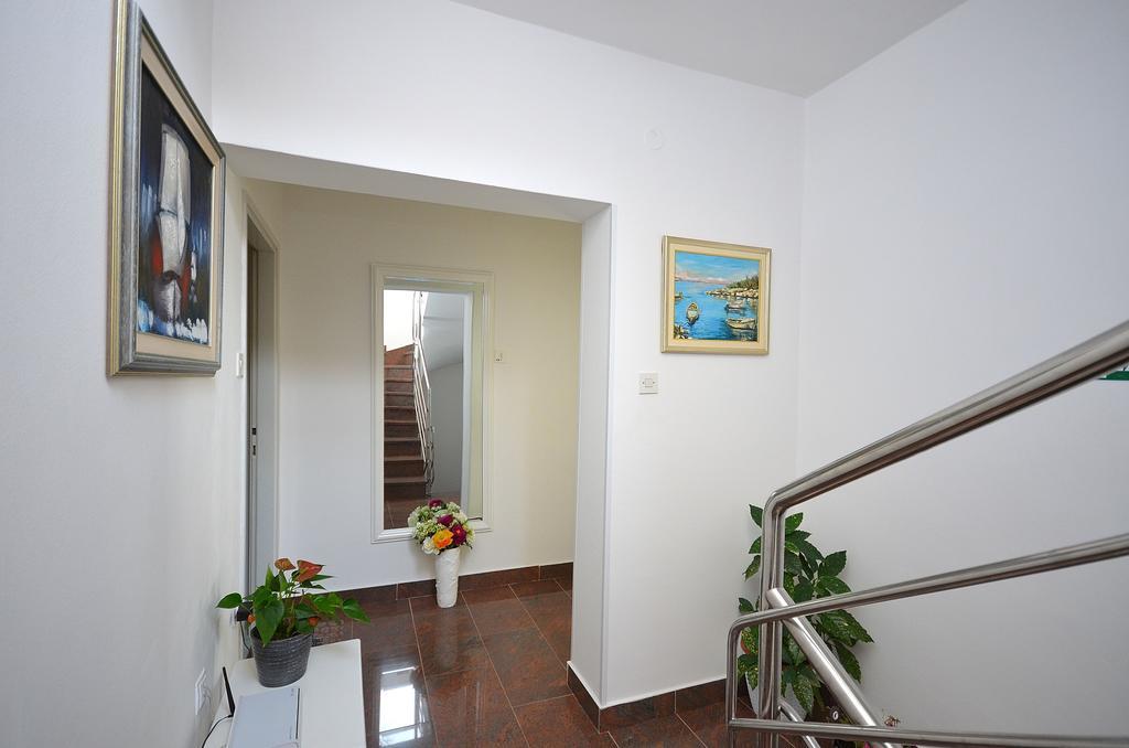 Apartments Miriam Srima فوديس المظهر الخارجي الصورة