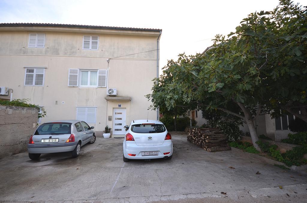 Apartments Miriam Srima فوديس المظهر الخارجي الصورة